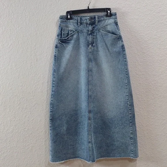 FREE PEOPLE WE THE FREE SKIRT. - Picture 3 of 17